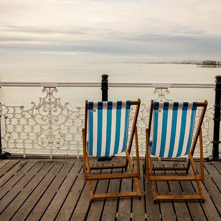 Seadragon Backpackers Hostel Brighton ภายนอก รูปภาพ